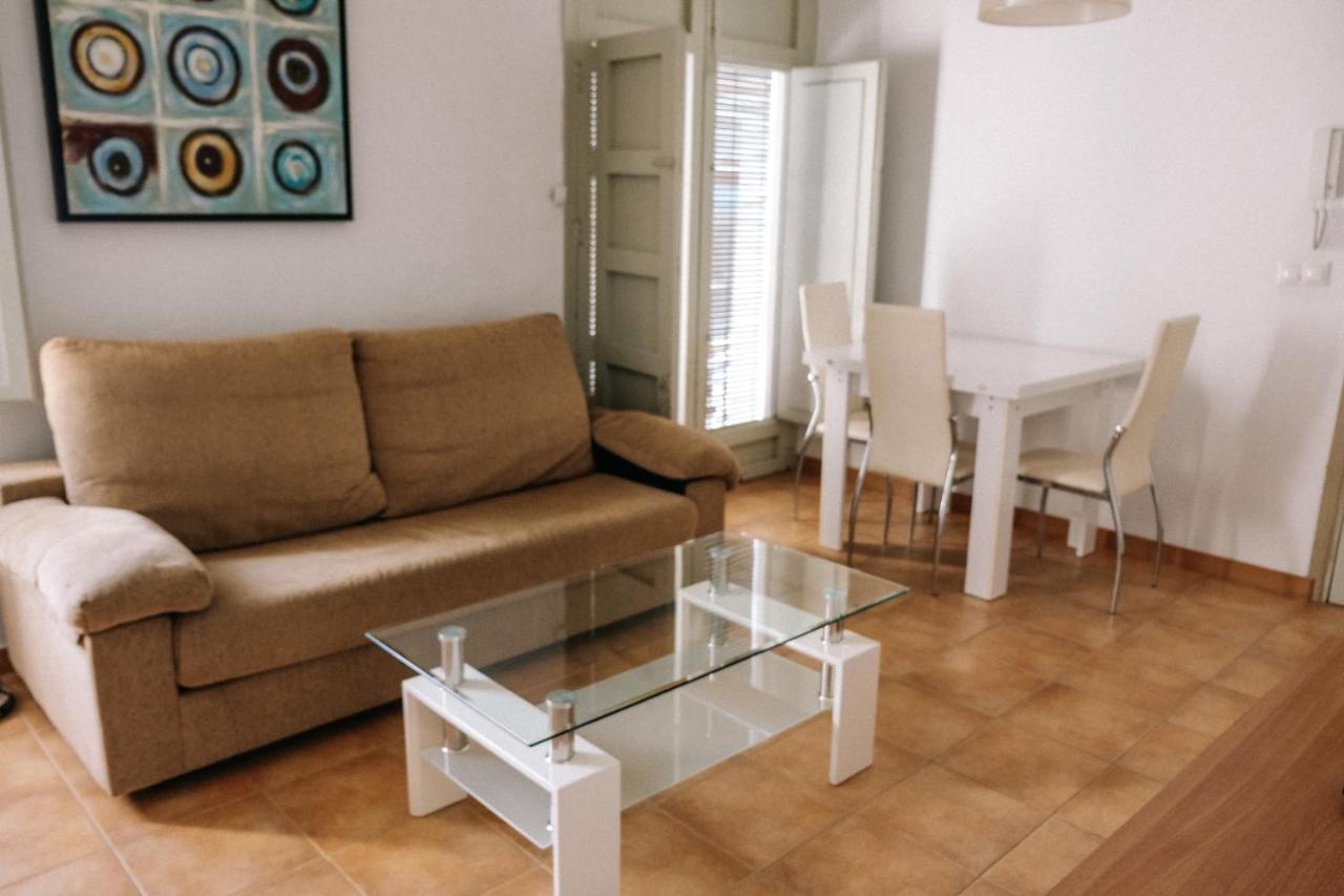 Apartamentos Villaaltea - Bella Exteriör bild